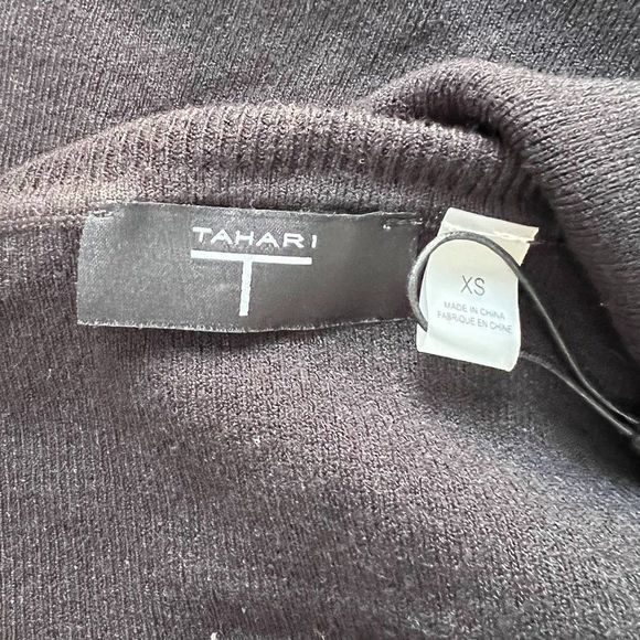 NWT TAHARI Black Off The Shoulder Sweater‎ (XS) - Picture 6 of 7